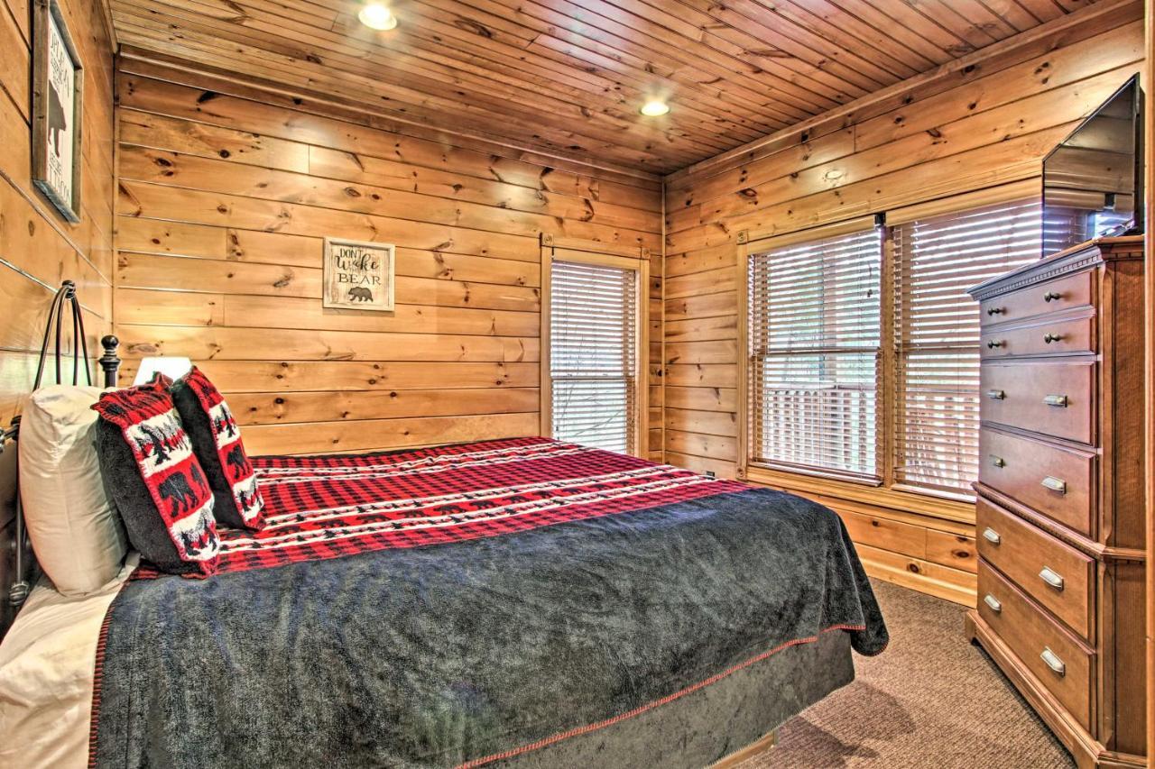 Cabin With Pool Access About 3 Mi To Downtown Gatlinburg Exterior foto